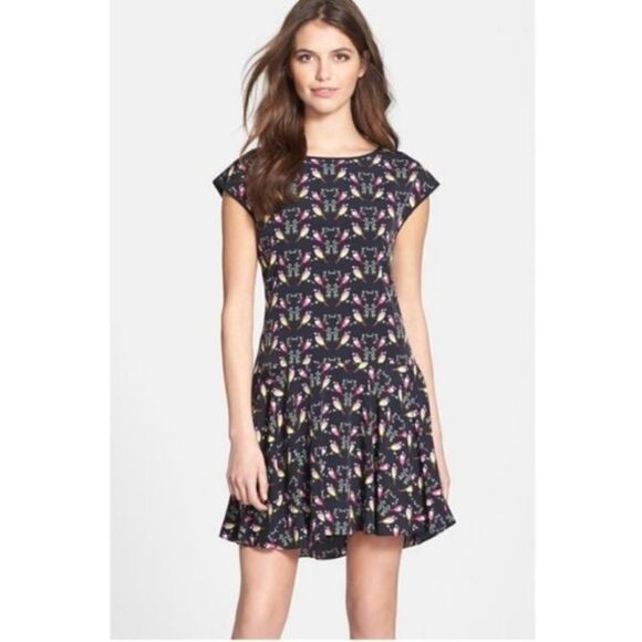 CECE Bitsy Bird Black Drop Waist Mini Dress Cynthia Steffe Size 0 - Picture 2 of 8